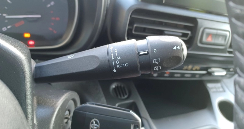 Toyota Proace City Verso cena 135900 przebieg: 11793, rok produkcji 2022 z Kleczew małe 596